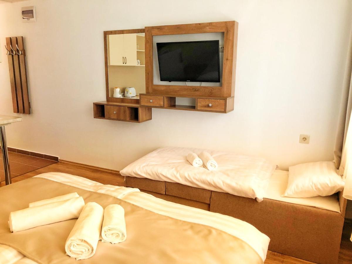 Boro Apartman Tiszafüred Dış mekan fotoğraf
